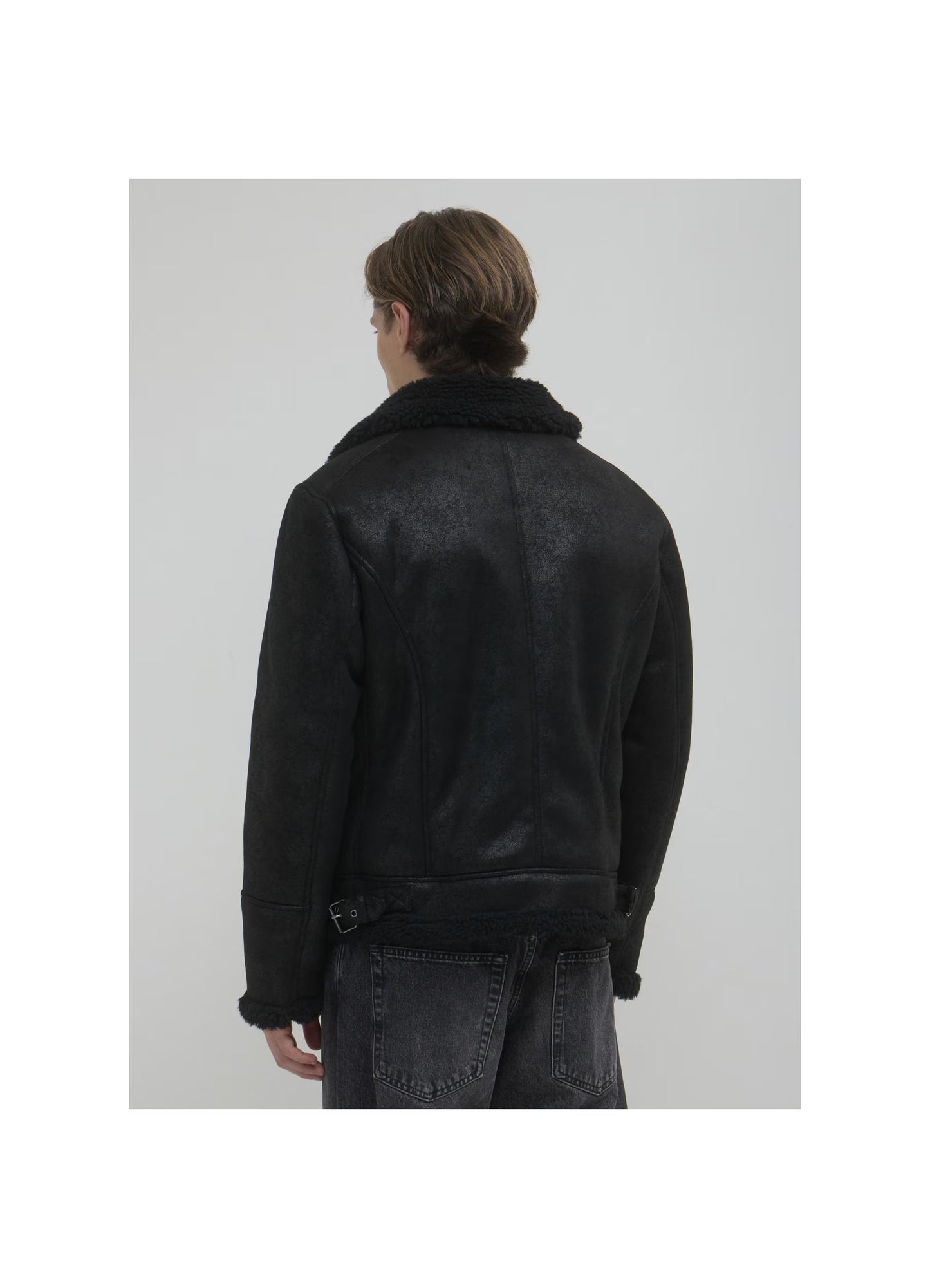 Chaqueta de cuero acolchada estilo motero – Elegancia y carácter en cada detalle